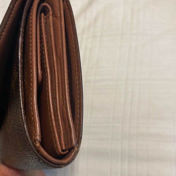 LV wallet - Picture 3 of 11